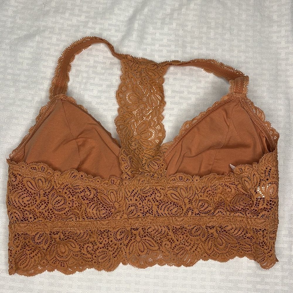 💕 Bralette Bundle Size Large - Picture 3 of 6